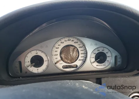 2005 Mercedes-Benz Clk 55 Amg из США, поврежденный, VIN WDBTK76G35T045958